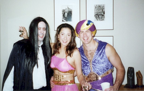 Halloween2000_02.jpg (62643 bytes)