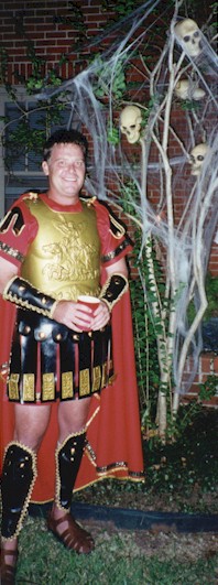 Halloween2000_08.jpg (49439 bytes)