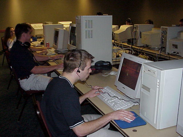 TJZ_LAN4.jpg (53528 bytes)